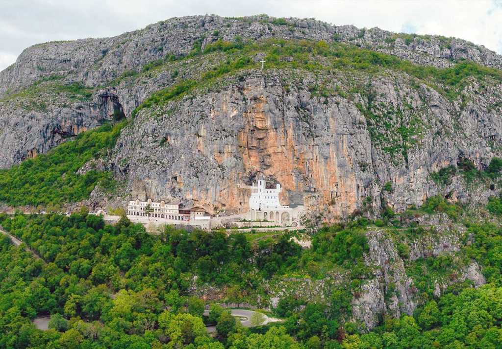 Manastir Ostrog, Montenegro.